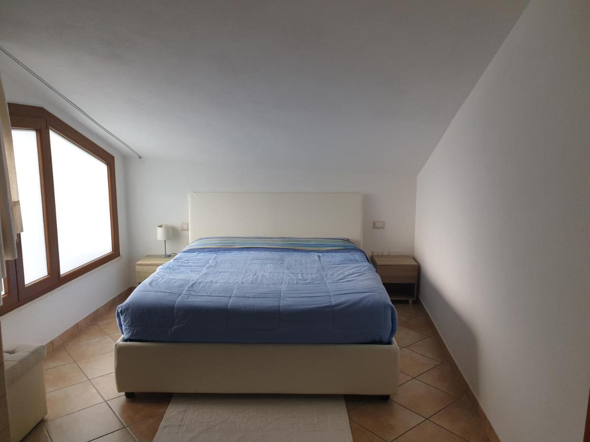 La Casa Di Sara Villa Pula Eksteriør bilde
